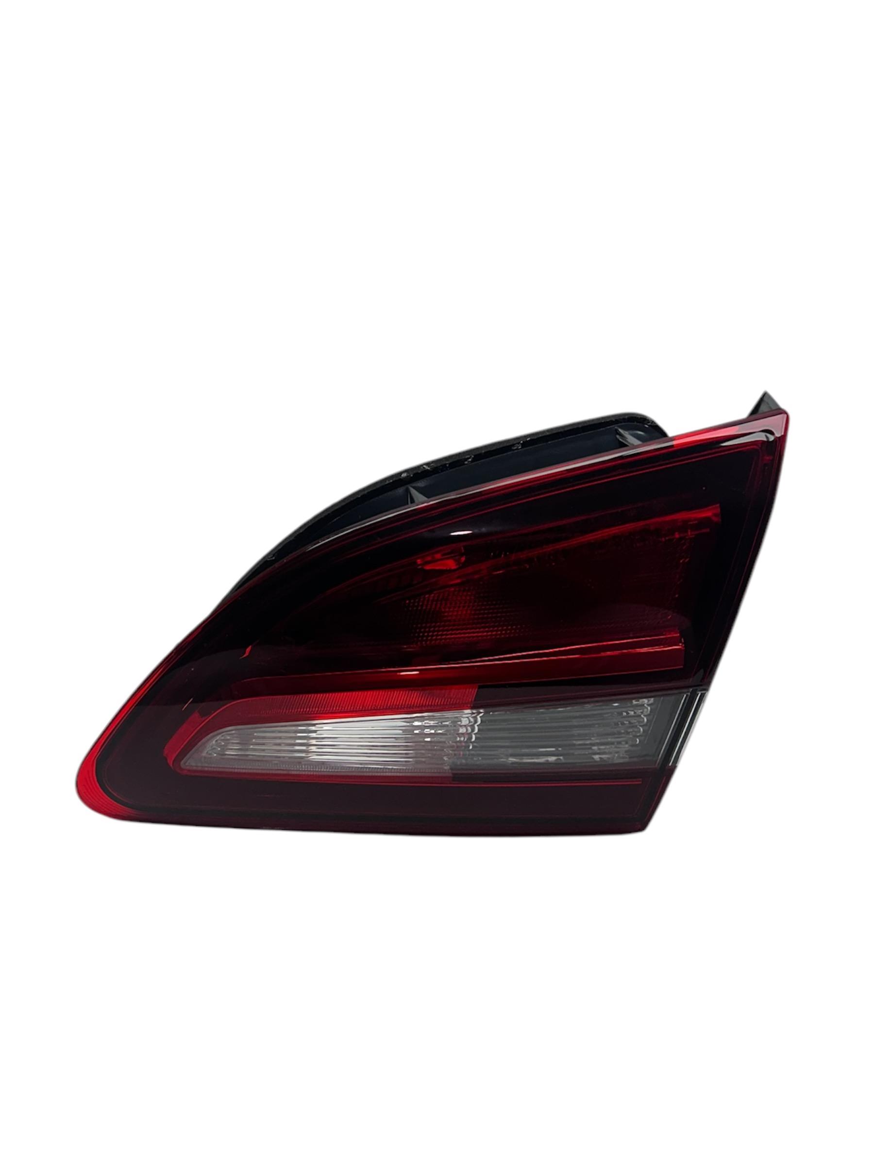 Opel Stop Astra J Sedan 14-20 İç Sağ AYDINLATMA