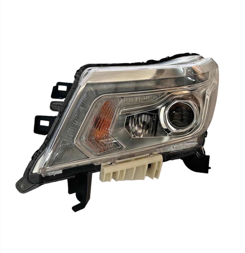 Nıssan Far Navara 15-20 Sol (Elektrikli/Mercekli) AYDINLATMA