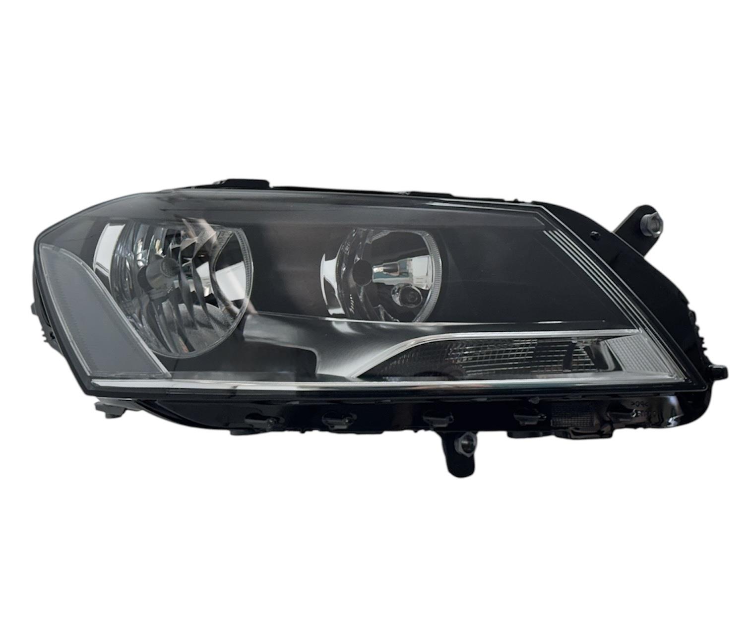 Volkswagen Far Passat B7 11-14 Sağ (Halojen) AYDINLATMA