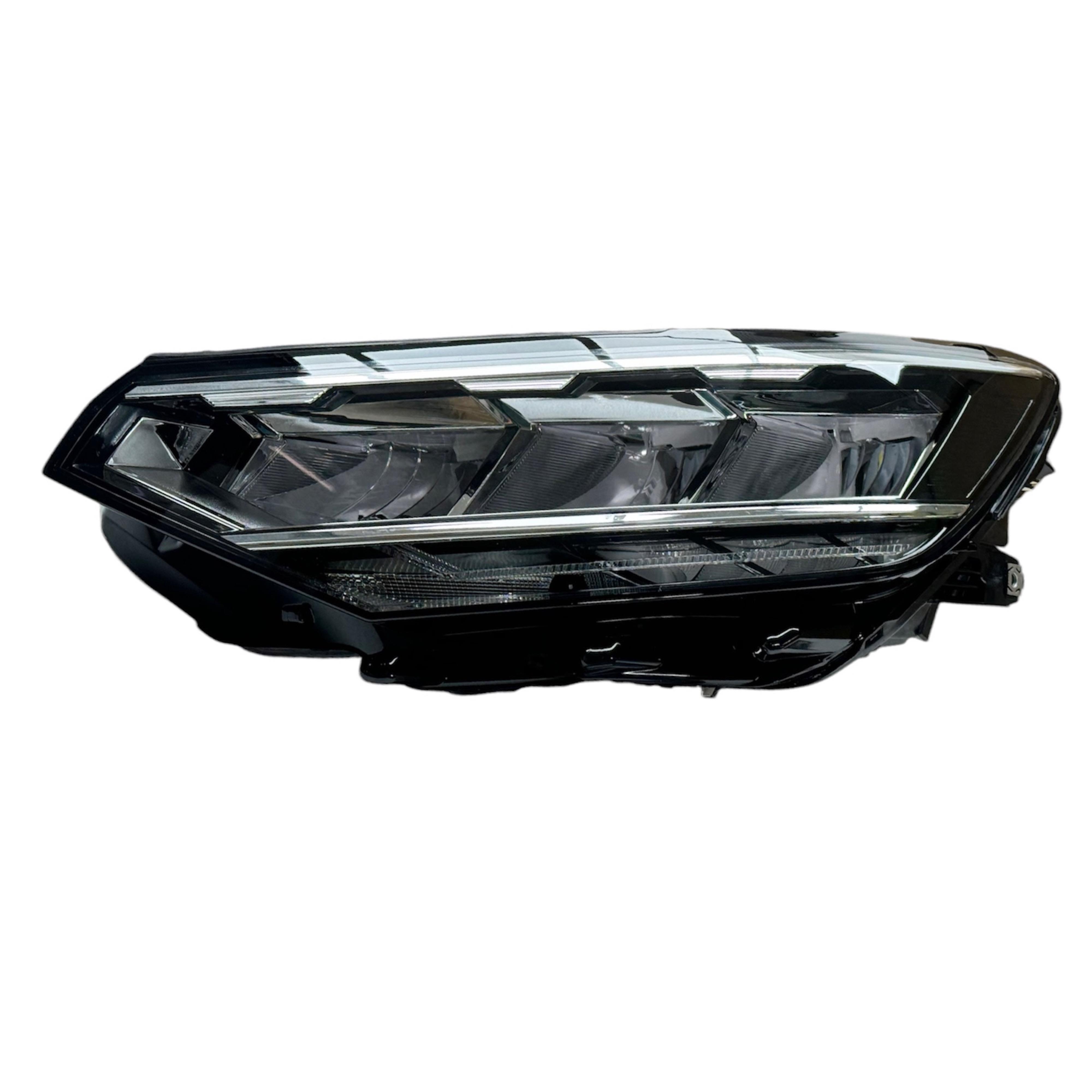 Volkswagen Far Passat B8,5 19-23 Sol (Ledli) AYDINLATMA