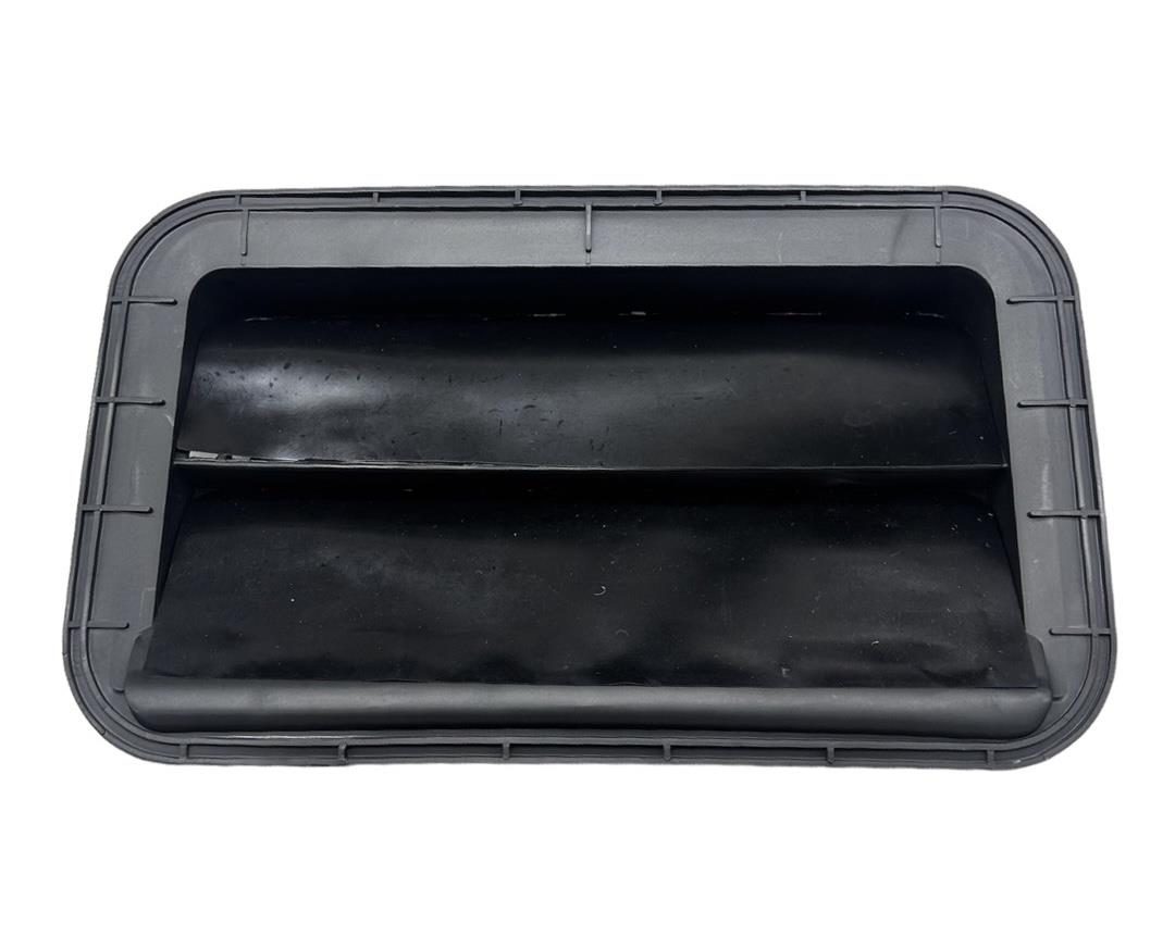 Toyota Bakalit Havalandırma Corolla 07-18 Arka Çamurluk PLASTİK AKSAM
