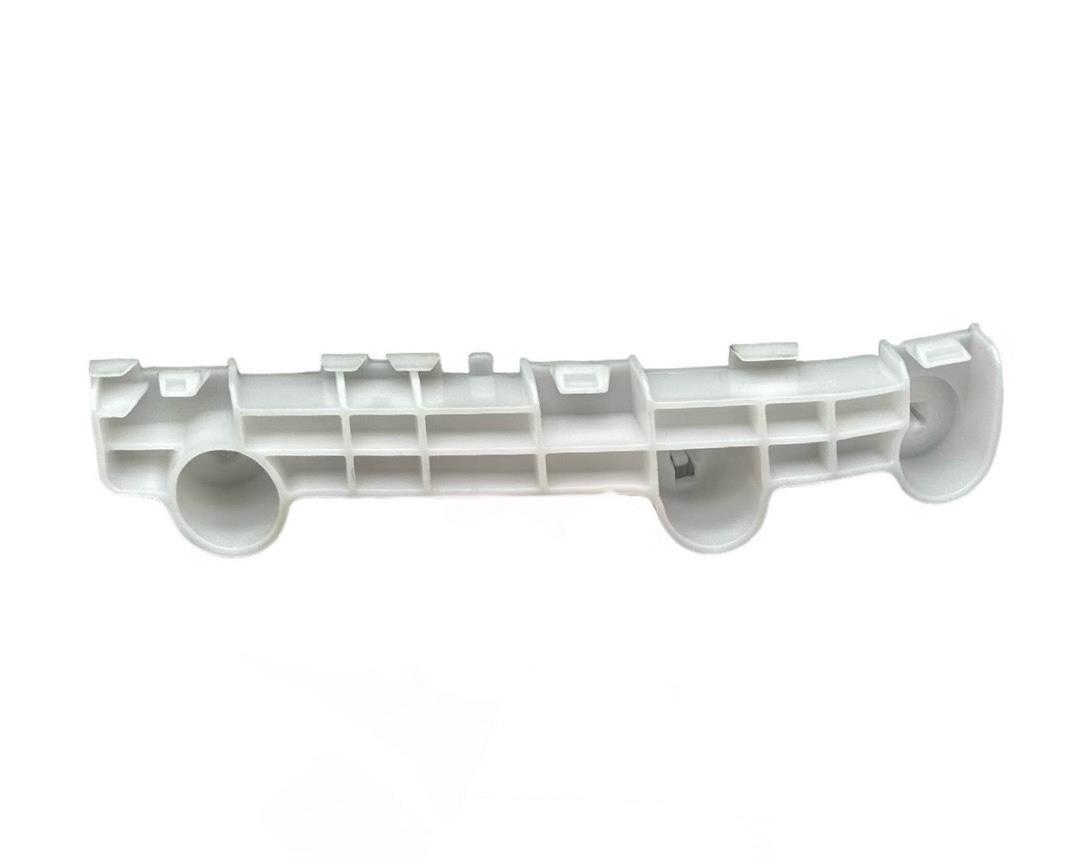 Mıtsubıshı Braket Tampon L200 15-18 Ön Sol PLASTİK AKSAM