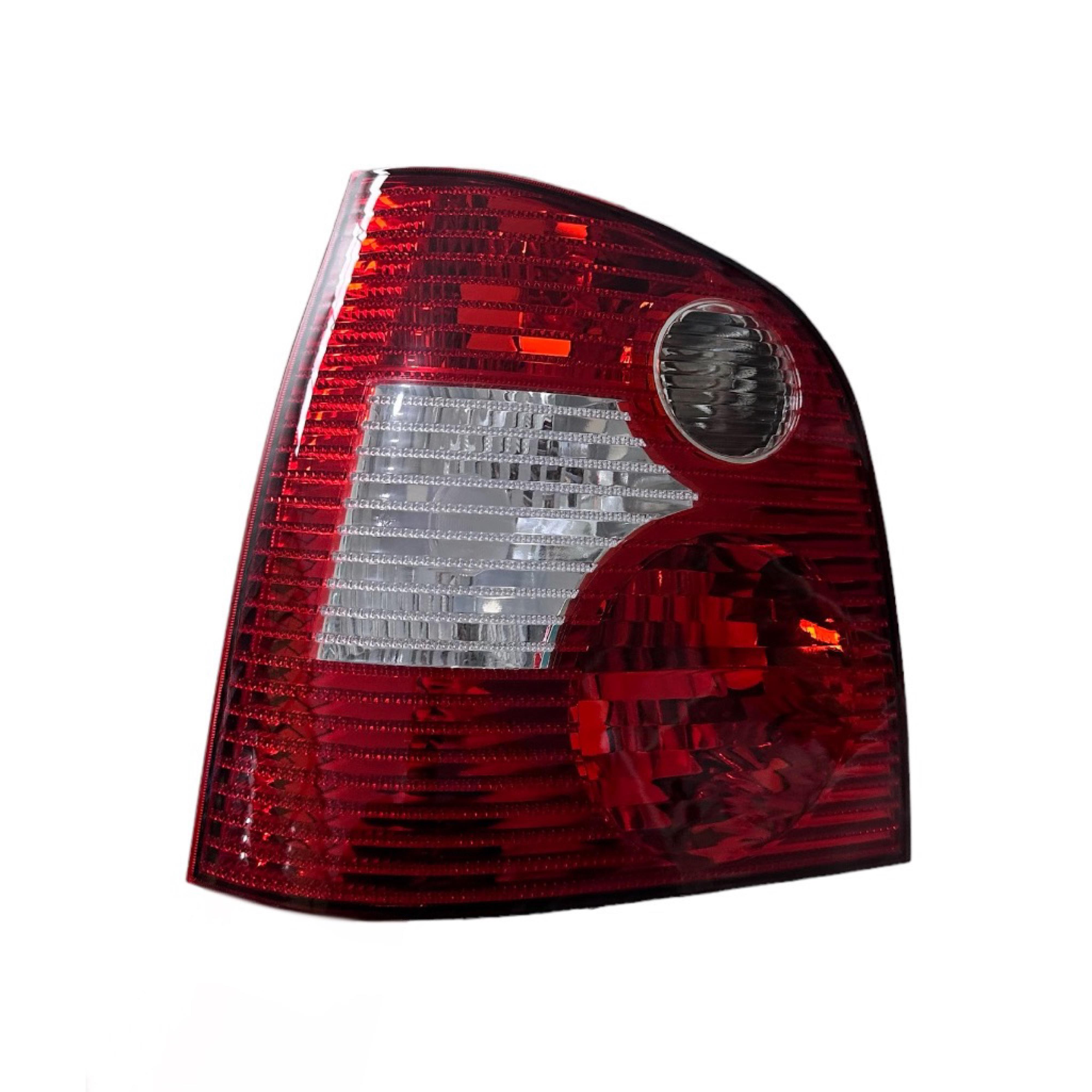 Volkswagen Stop Polo 02-05 Sol (Sinyal Yeri Beyaz) AYDINLATMA