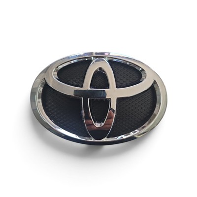 TOYOTA YARİS ÖN LOGO YARİS PANJUR ARMA LOGO GÖBEK 2007-2011,75311-0D030(9*13CM)