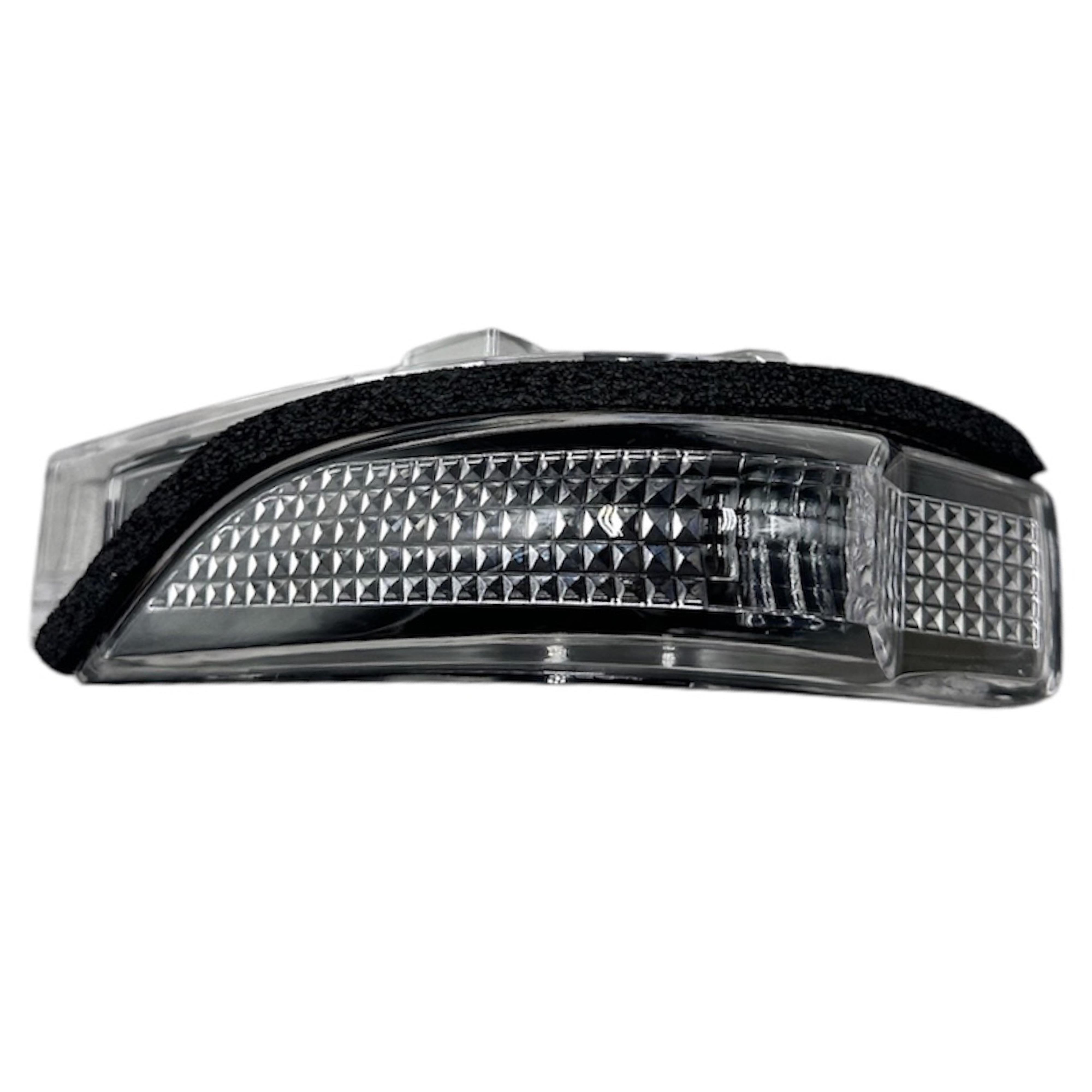 Toyota  Sinyal Ayna Dikiz Corolla 13-20/Auris 13-20/Avensis 14-20/Chr 13-20 Sol AYDINLATMA