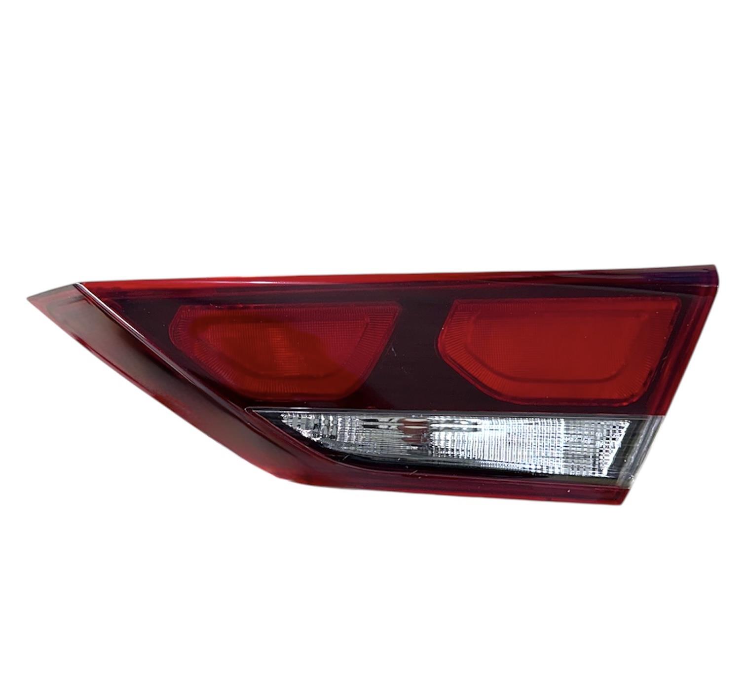 Hyundaı Stop Elantra 16-18 İç Sağ (Ledsiz) AYDINLATMA