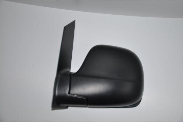 Mercedes Vito Manuel Ayna 03/11 Kör Noktalı Sol,6398100116,2003-2011,E-1841