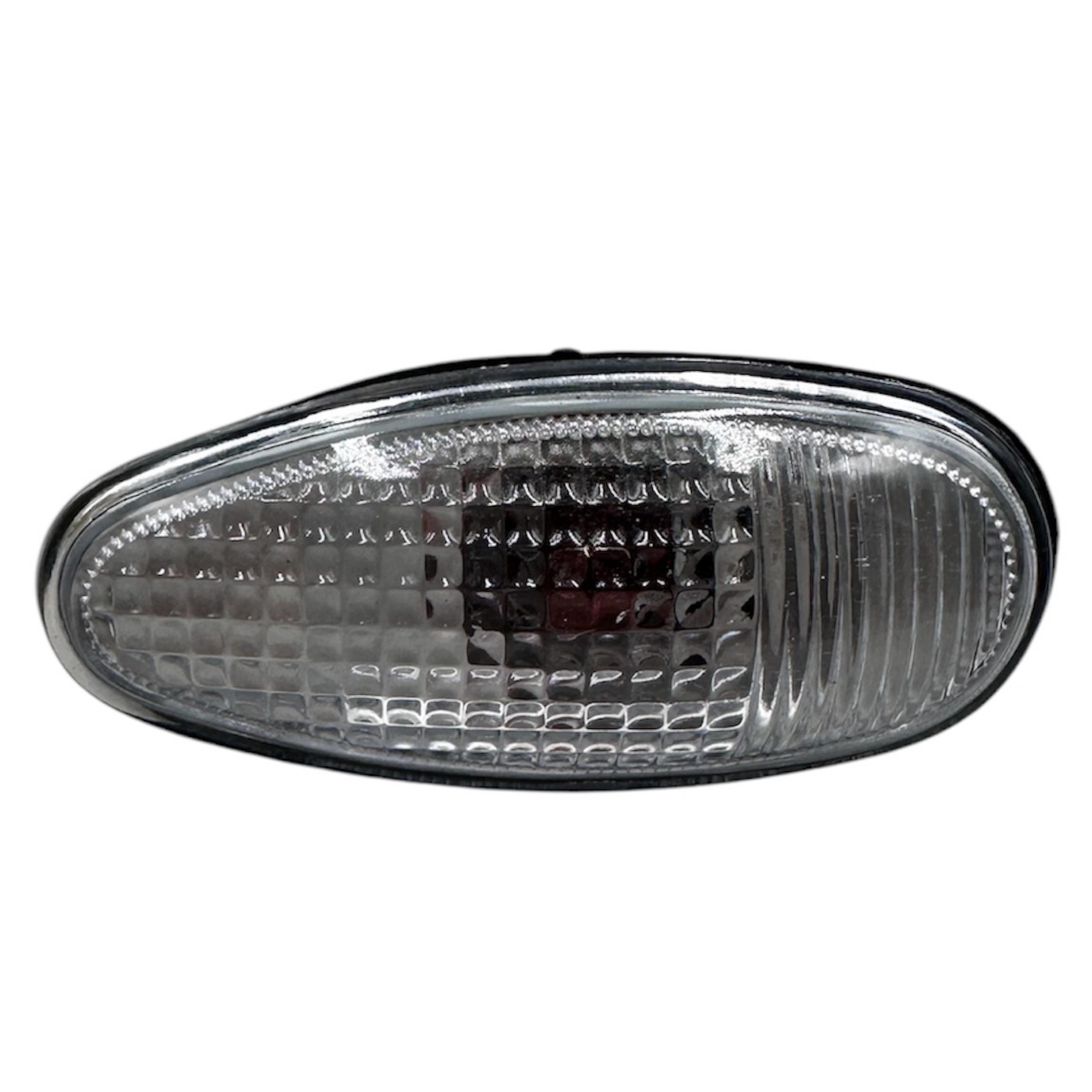 Mıtsubıshı Sinyal Çamurluk Outlander 01-07/Pajero 04-06 AYDINLATMA