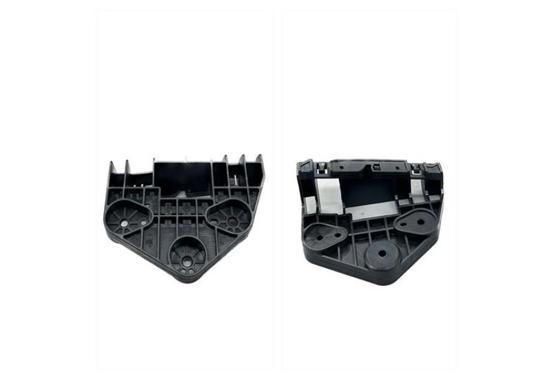 Nıssan Braket Far Altı Navara 15-22 Sağ PLASTİK AKSAM