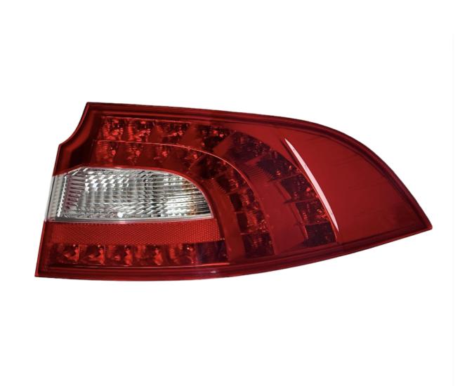 Skoda Stop Super B 07-12 Dış Sağ (Ledli) AYDINLATMA