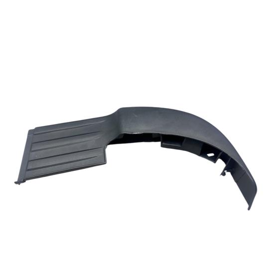 Toyota Bakalit Tampon Hılux Revo 15-23 Arka Sol (Yan) PLASTİK AKSAM