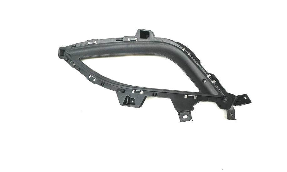 Hyundaı Kapak Lamba Sis İ30 12-14 Sağ (Sisli) KAPORTA