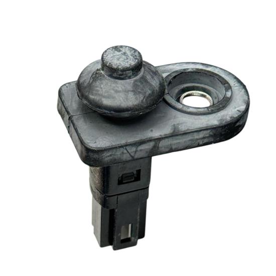 Hyundaı Buton Kapı Işık Accent 00-11/Getz 03-11/Elantra01-14/İ30 07-11/Rio 04-12/H1 04-12/Starex 04-