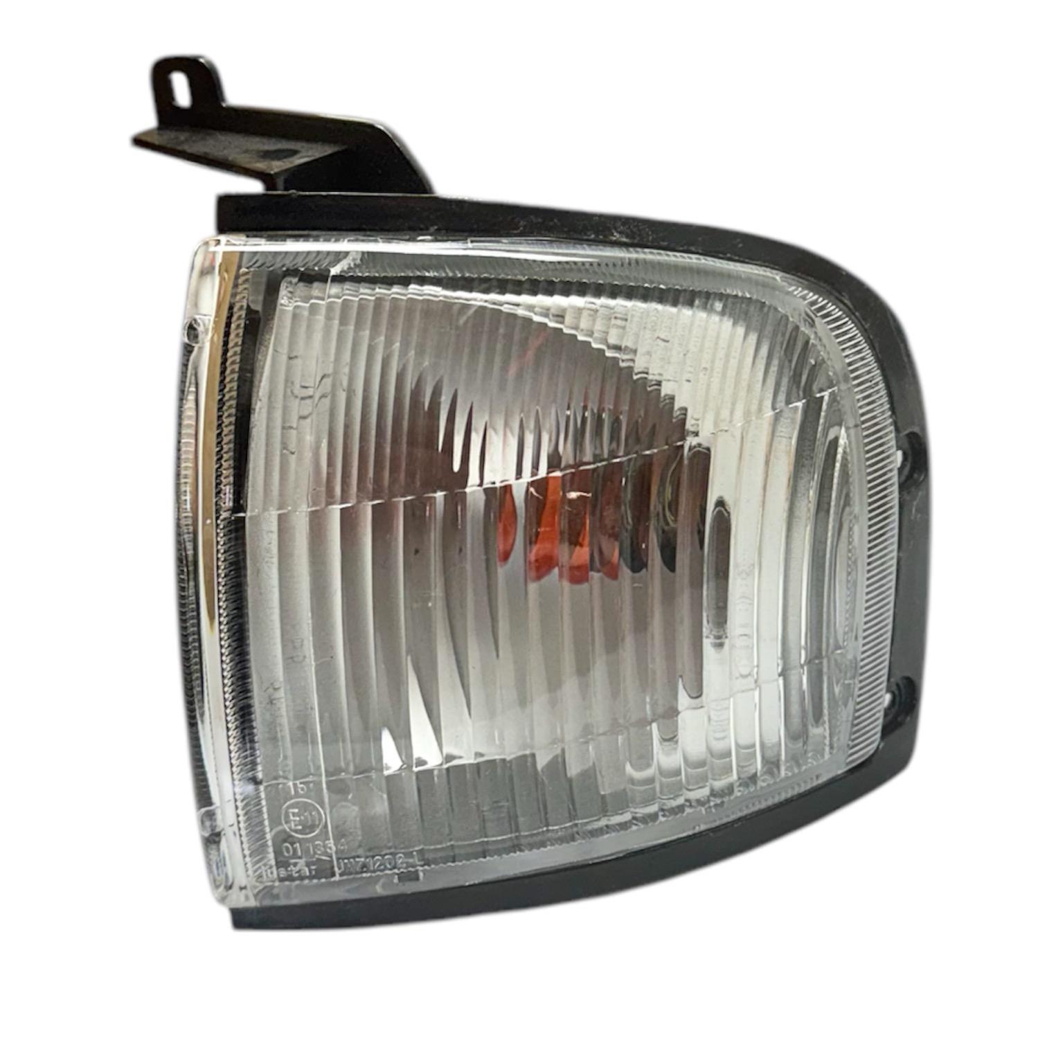 Mazda Sinyal B2500 99-01 Sol (Beyaz) AYDINLATMA
